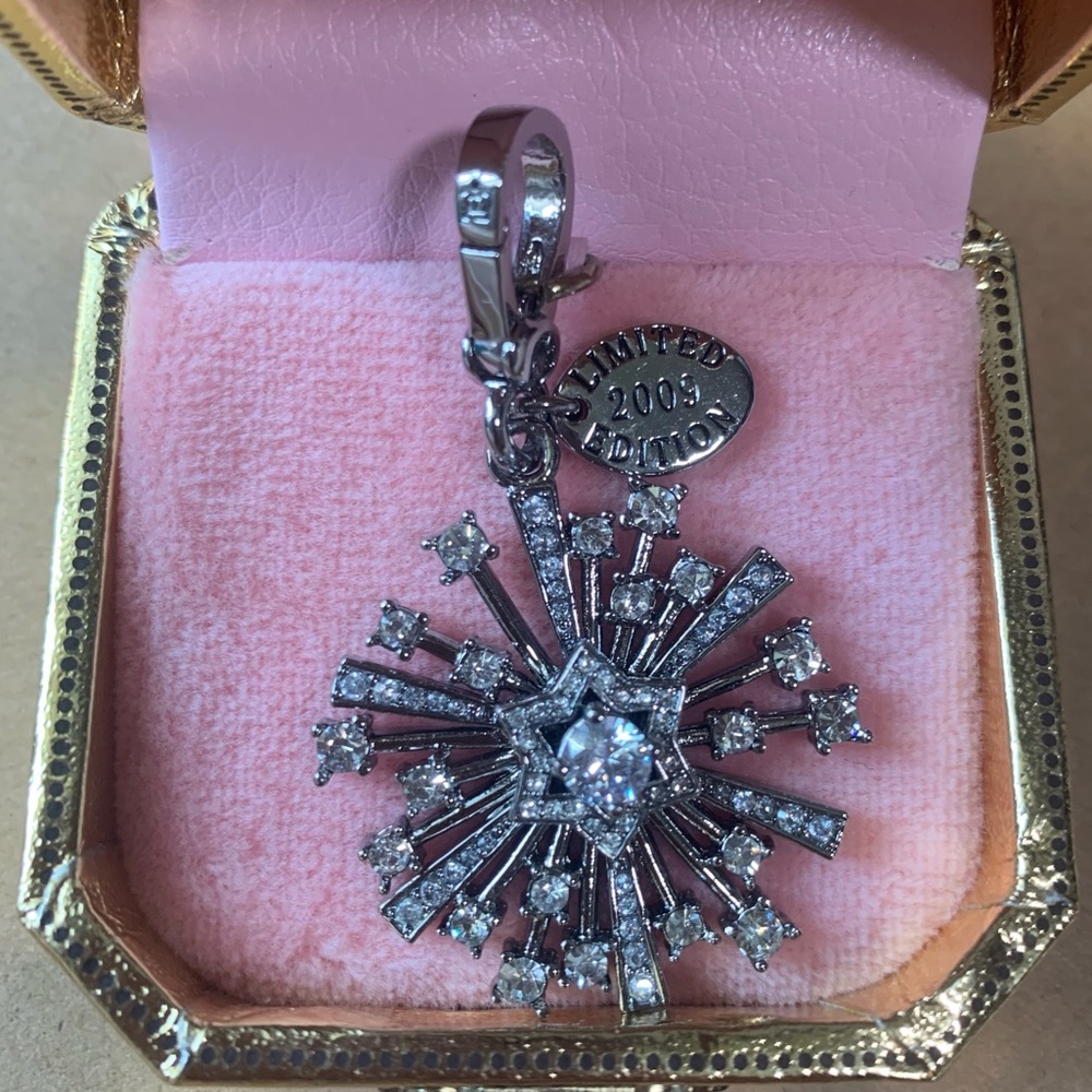 Juicy Couture Limited Edition 2009 Snowflake Silver Charm